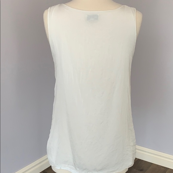 Via Signora Silk Embroidered White Tank (S) - Picture 2 of 8